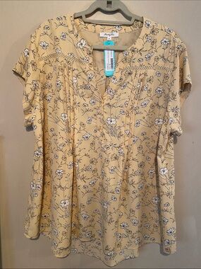 Monday Fun Yellow Floral Short-Sleeve Blouse